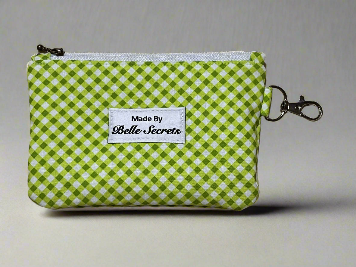 belle secrets betty purse, betty purse, lime  gingham, gingham purse, cheap purse nz, ladies purse in nz, luxury purse nz, handmade purse in nz, made in new zealand