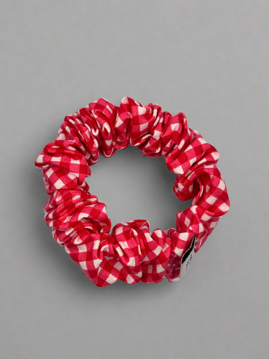 belle secrets handmade products, cotton scrunchies, small gingham scrunchies, red scrunchies, small scrunchies