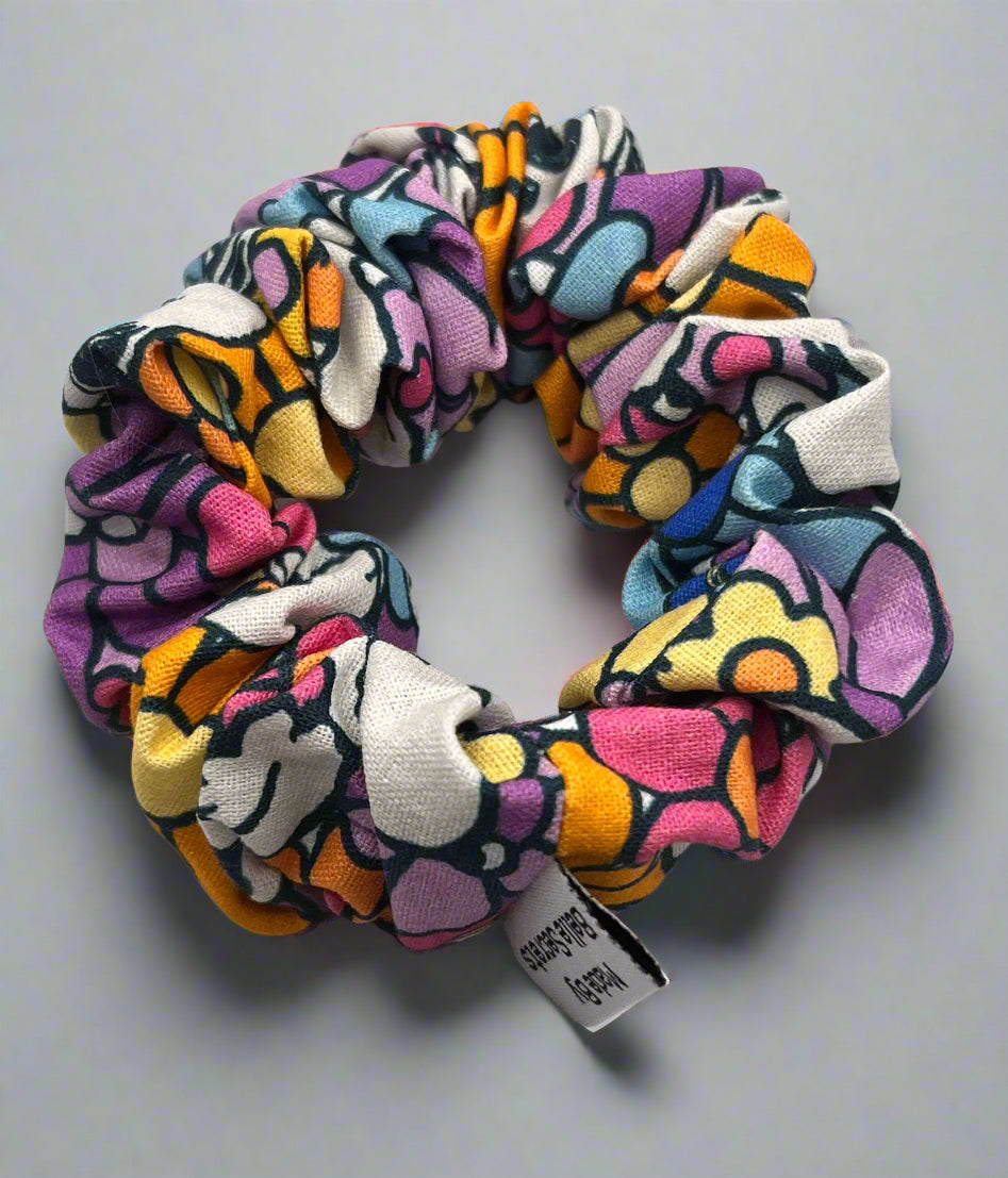 belle secrets, handmade scrunchies in NZ, best scrunchies, cotton, snoopy and peanut design