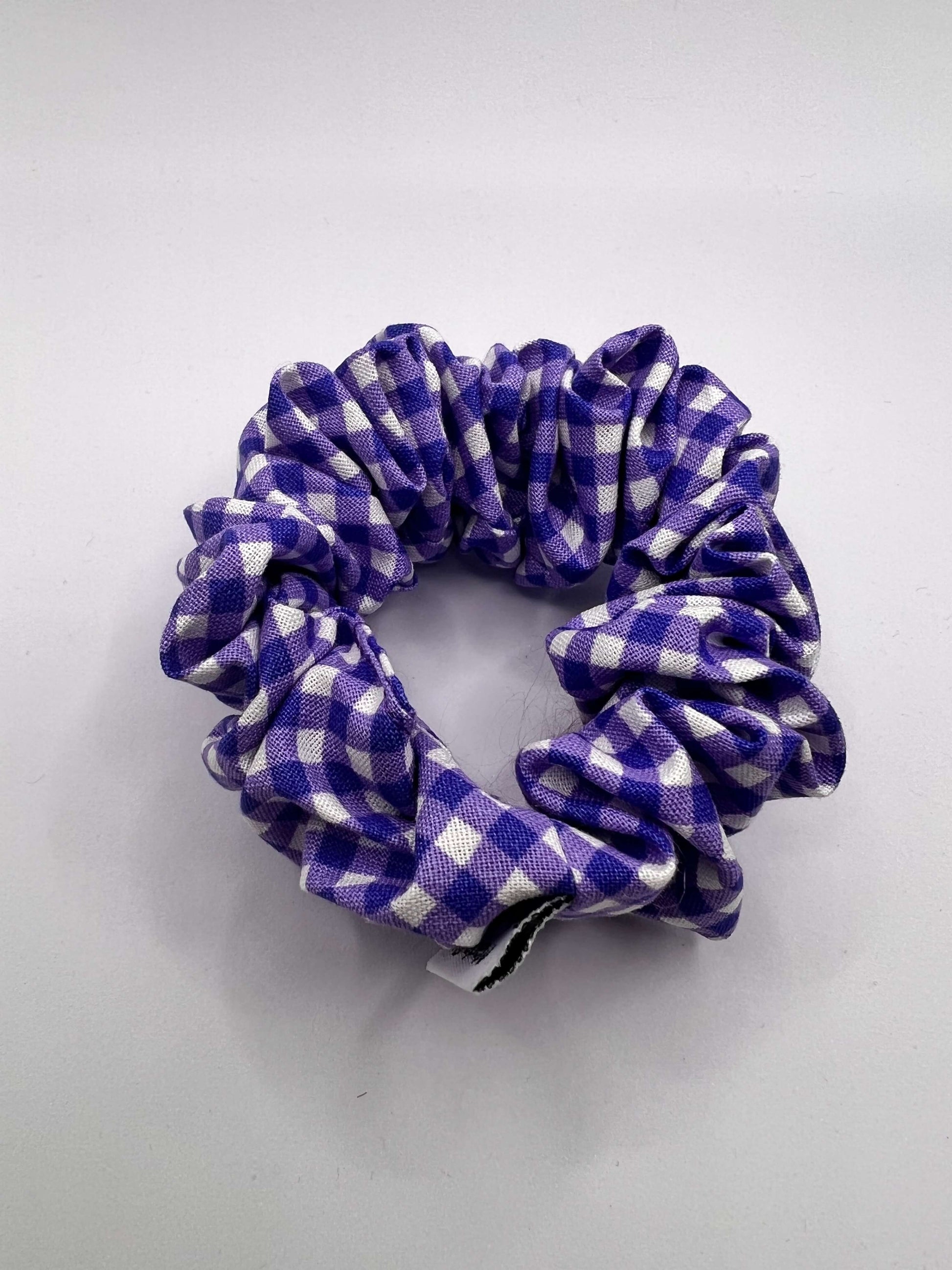 handmade scunrchies, made in nz, belle secrets, gingham, cotton, purple, regular